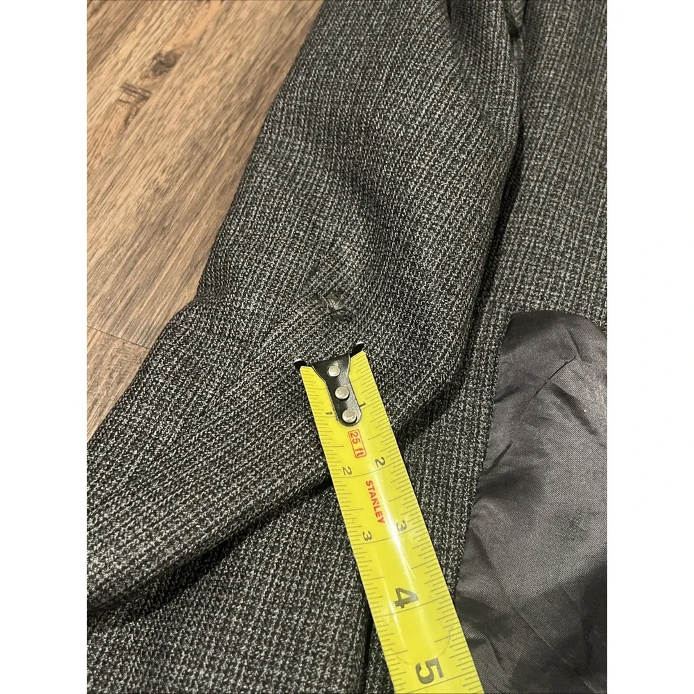 Canali Mens Wool Blazer Size 56LEU Gray Plaid Check Career Made In Italy READ